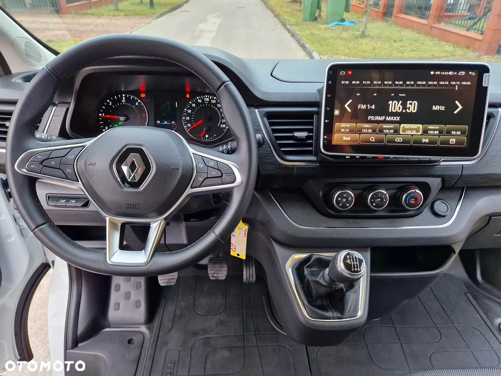 Renault Trafic 2.0 dCi - 20