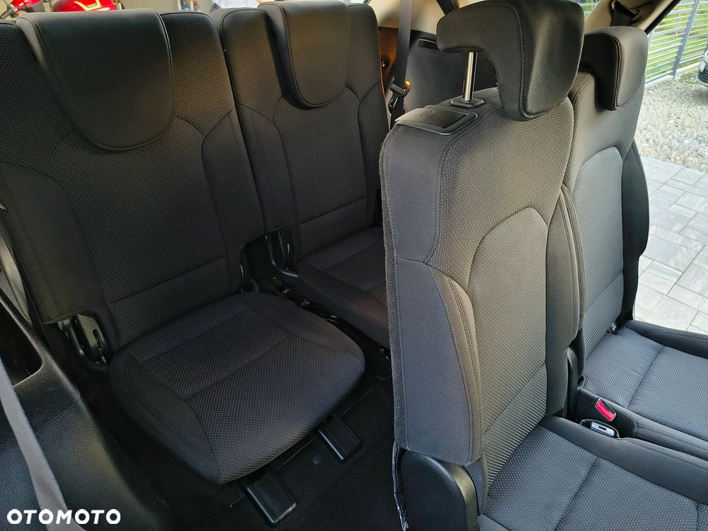 Kia Carens 1.7 CRDi 115 Fifa World Cup Edition - 22