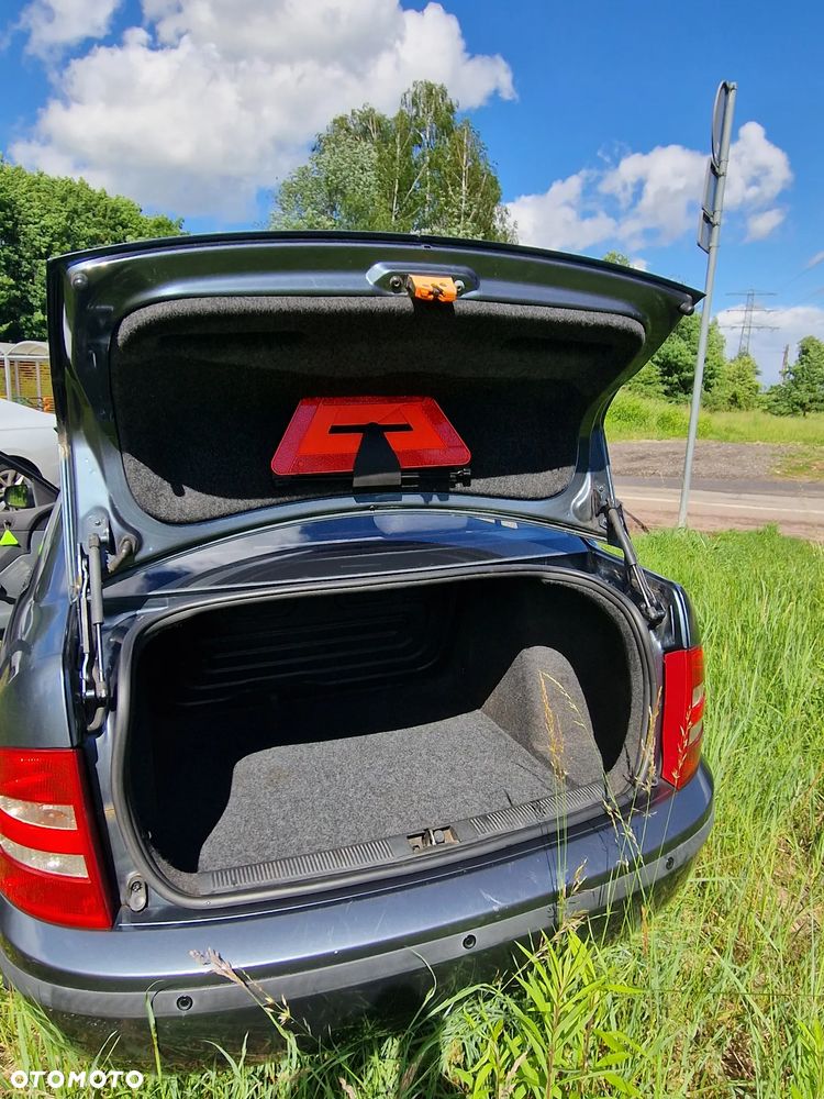 Skoda Fabia - 12
