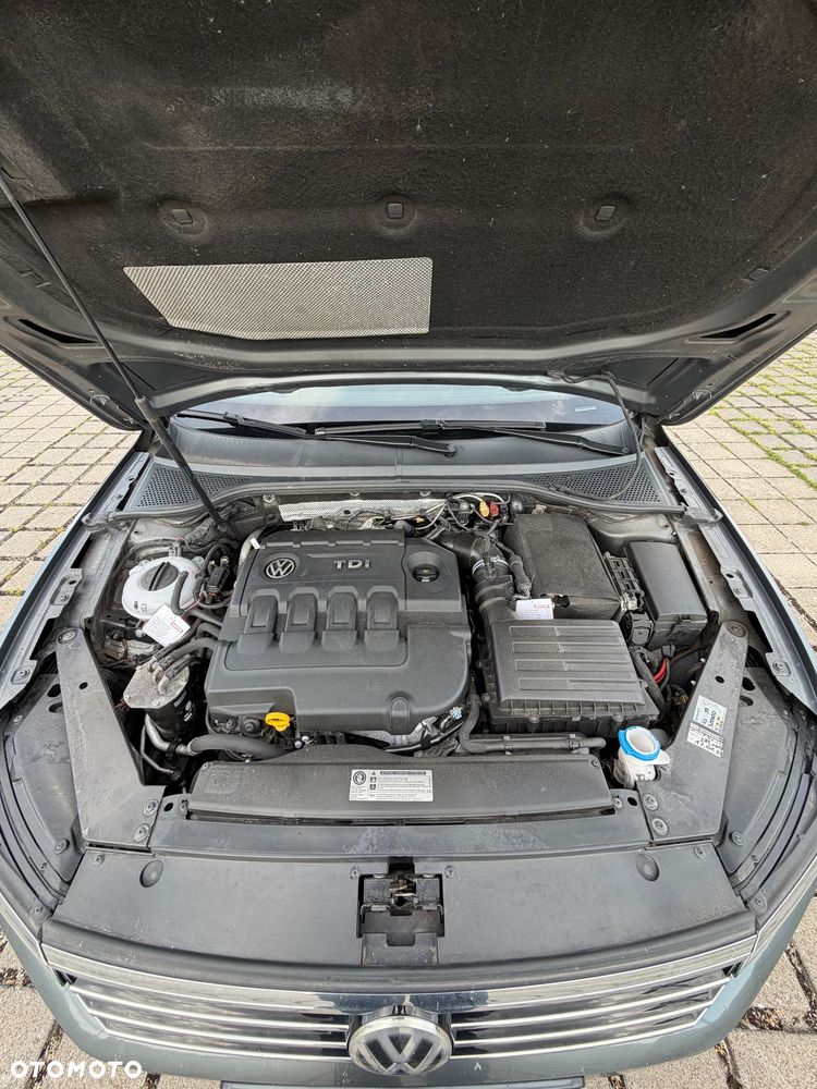 Volkswagen Passat 2.0 TDI BMT Highline DSG - 9