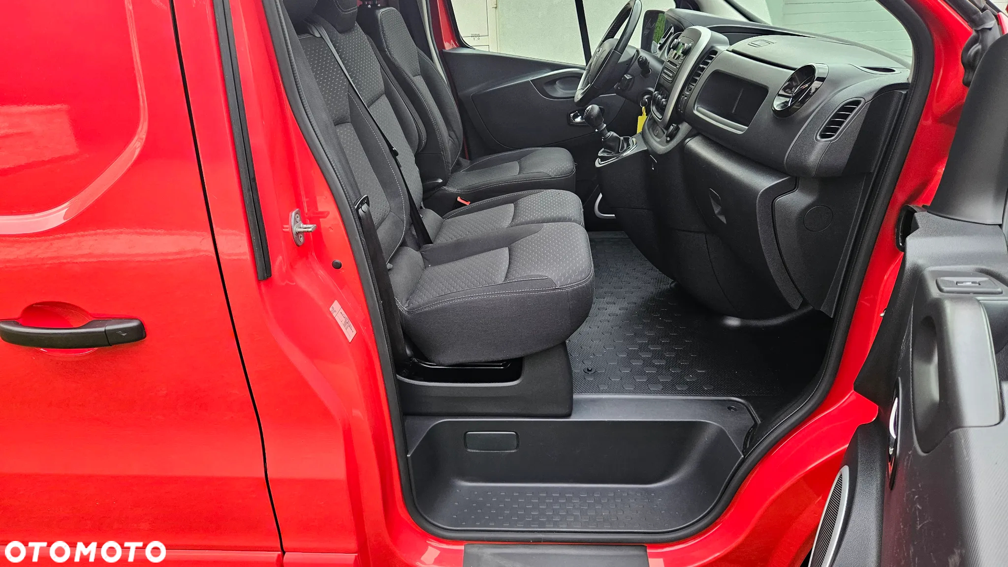 Opel Vivaro - 21