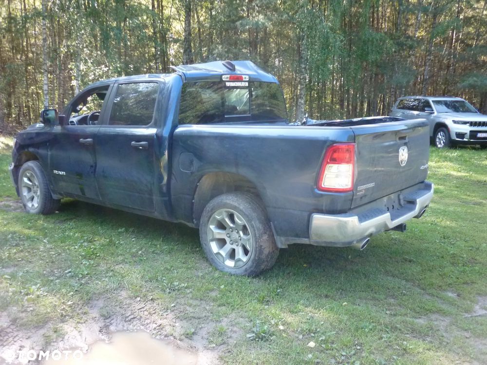Dodge RAM 5.7 4x4 - 7
