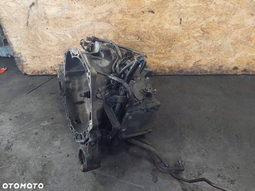 SKRZYNIA BIEGÓW AUTOMATYCZNA USZKODZONA ZAFIRA A 2.0 DTI 50-40LN 09126360 - 3