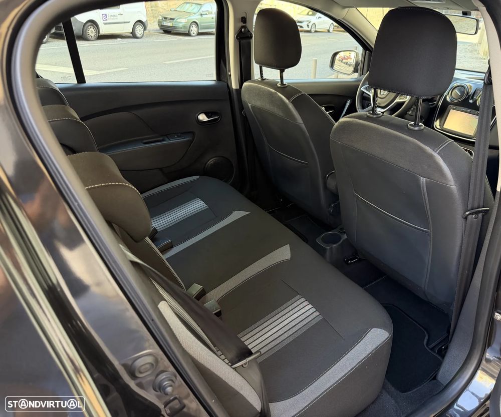 Dacia Sandero 1.5 dCi Stepway - 23