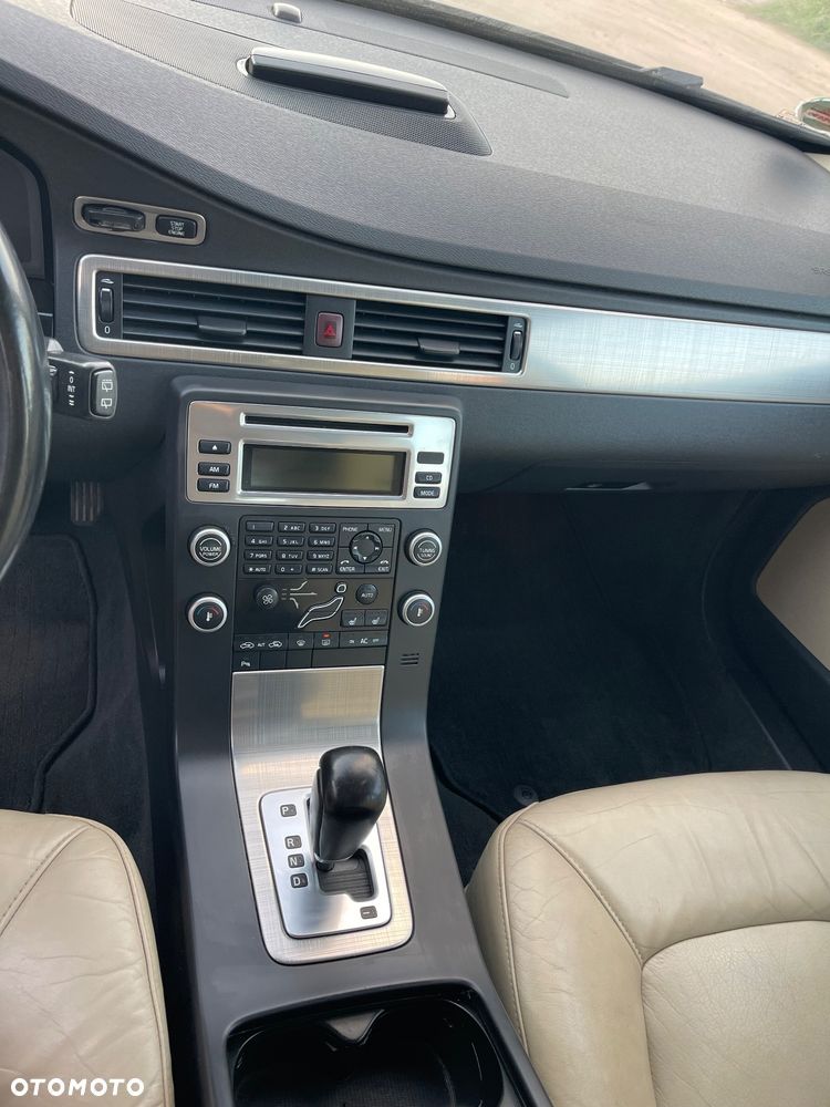 Volvo V70 - 26