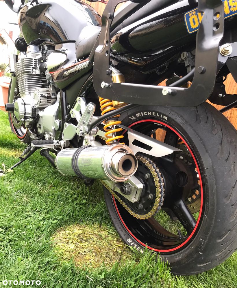 Yamaha XJR - 3