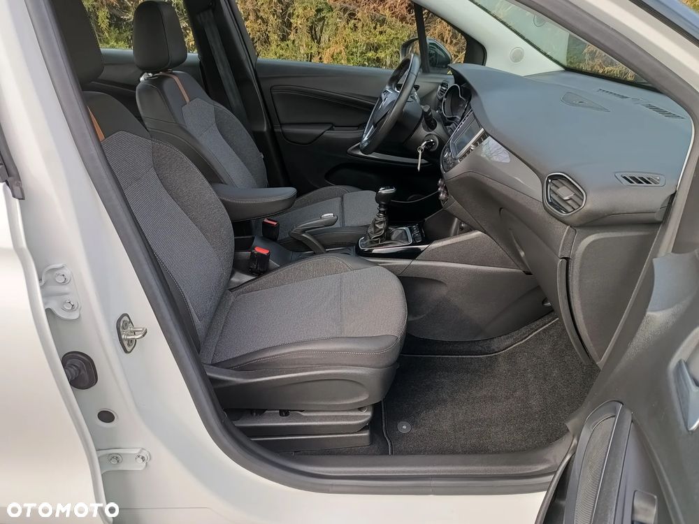 Opel Crossland X - 15