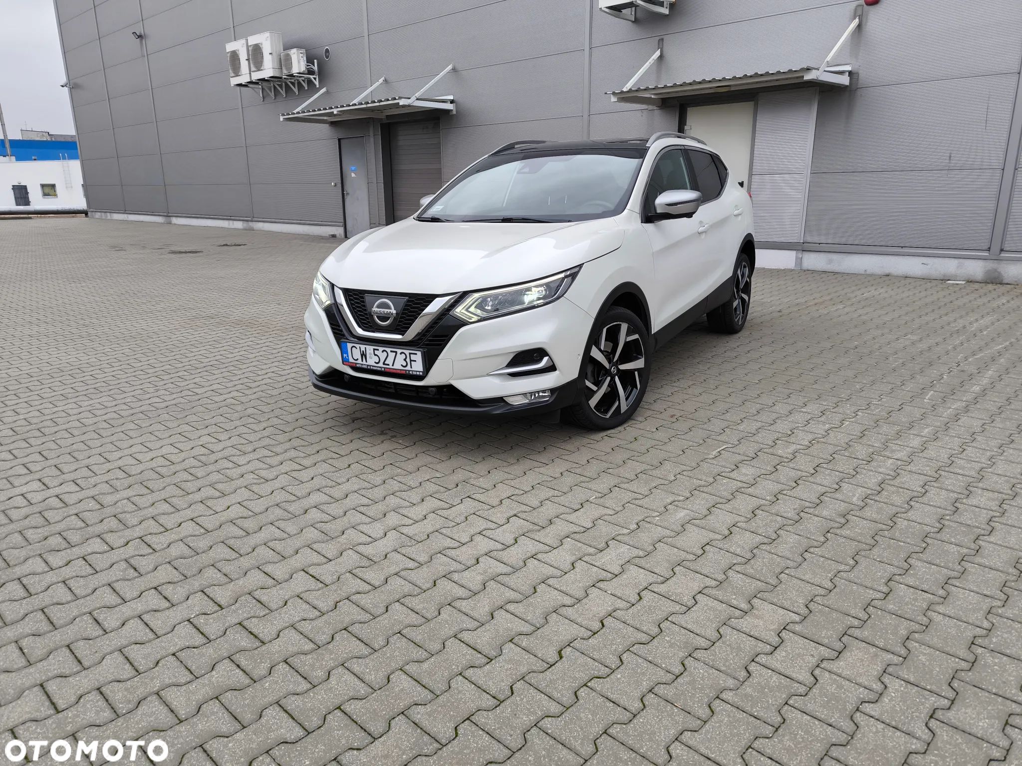 Nissan Qashqai - 1