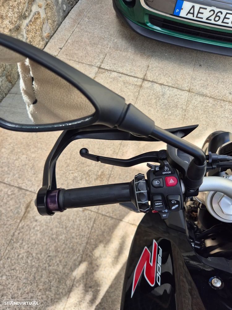 BMW F 900 R BMW QuickShifter Pro, Dynamic ESA - 23