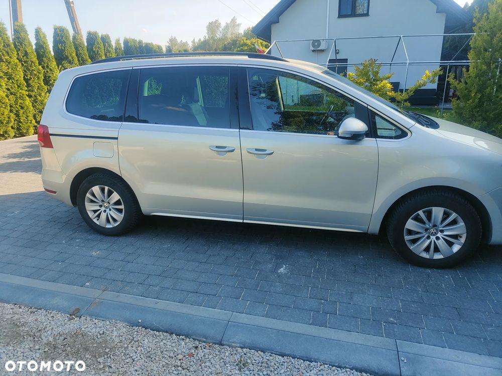 Volkswagen Sharan 2.0 TDI Highline DSG - 38