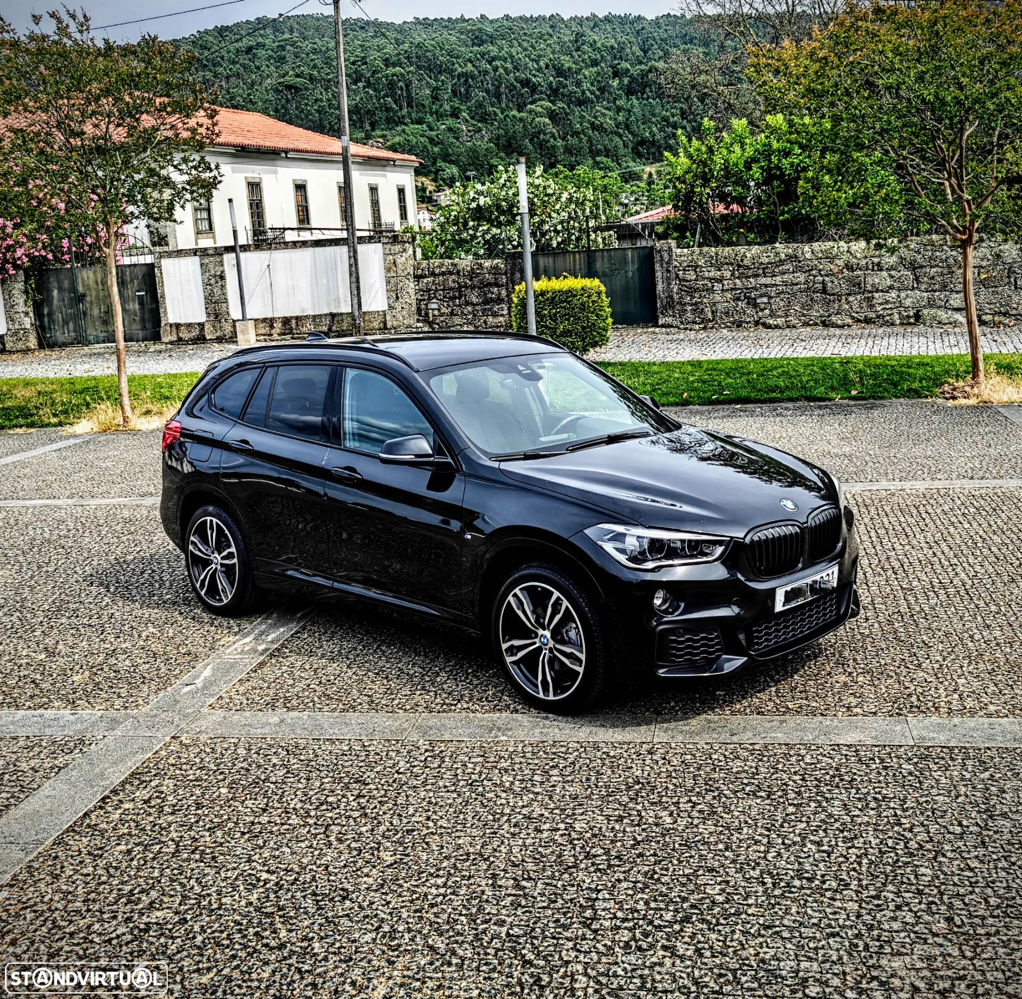 BMW X1 20 d sDrive Line Pack M - 1