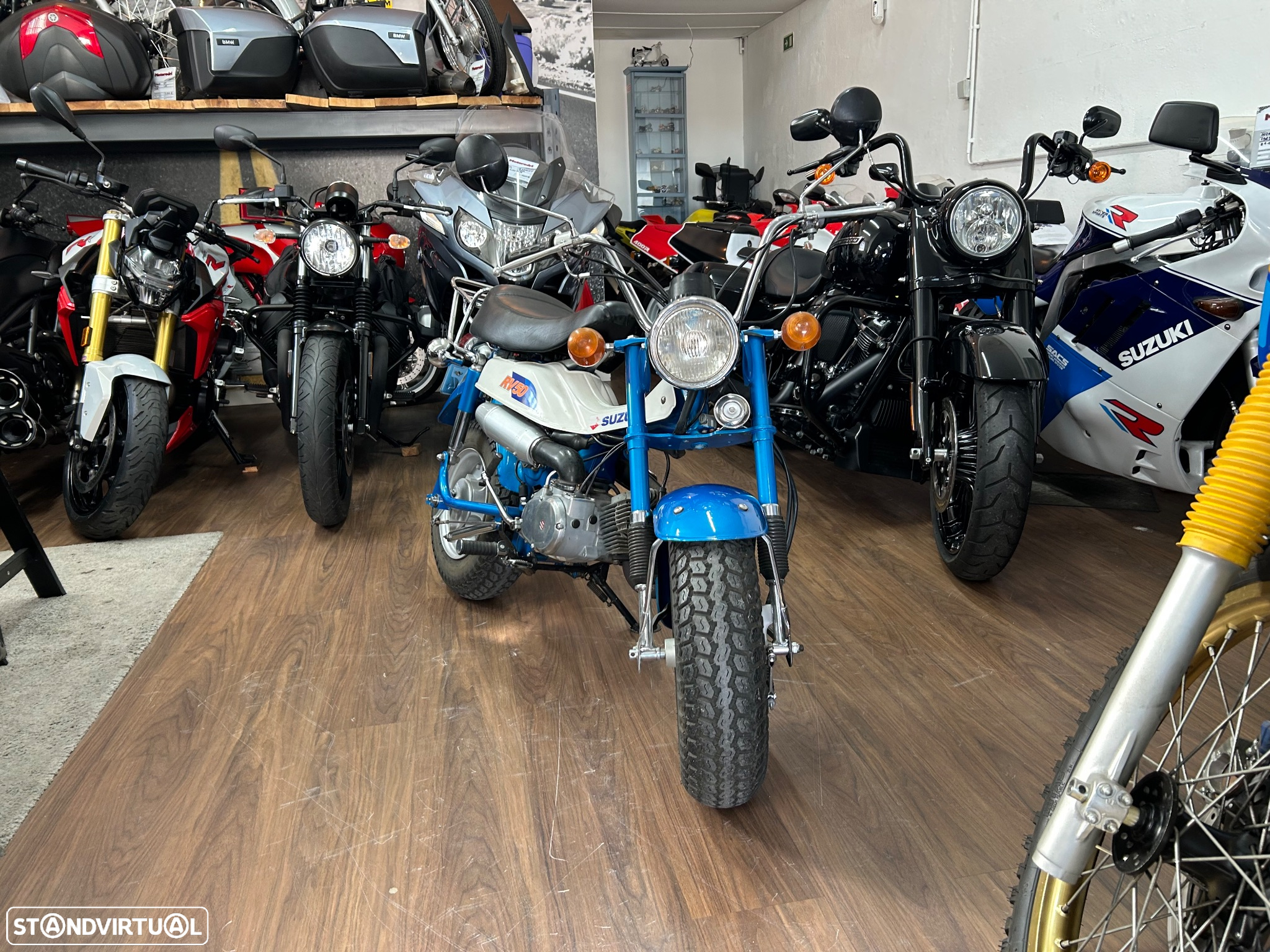 Suzuki RV 50 - 2