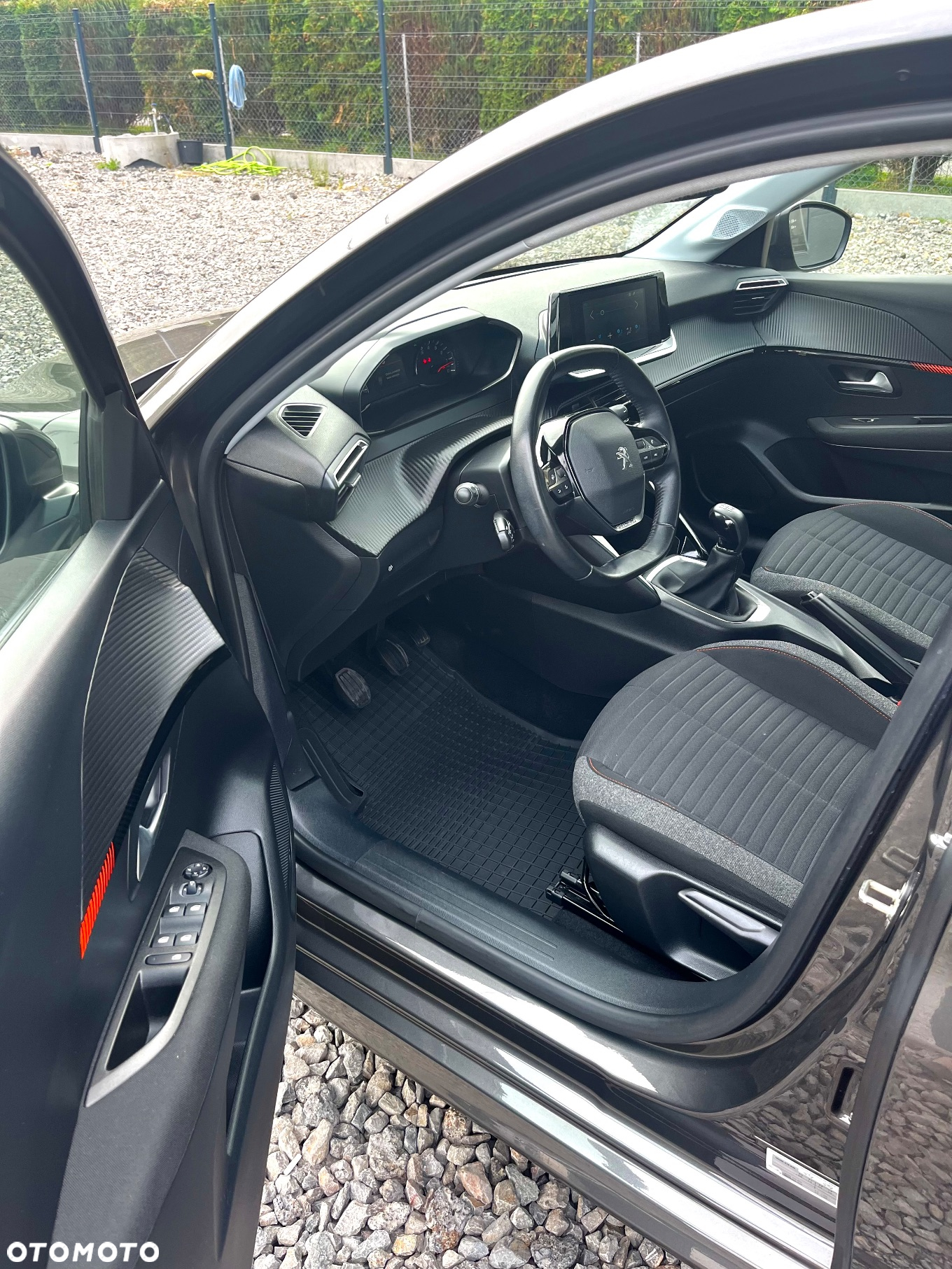 Peugeot 208 PureTech 75 Allure - 7