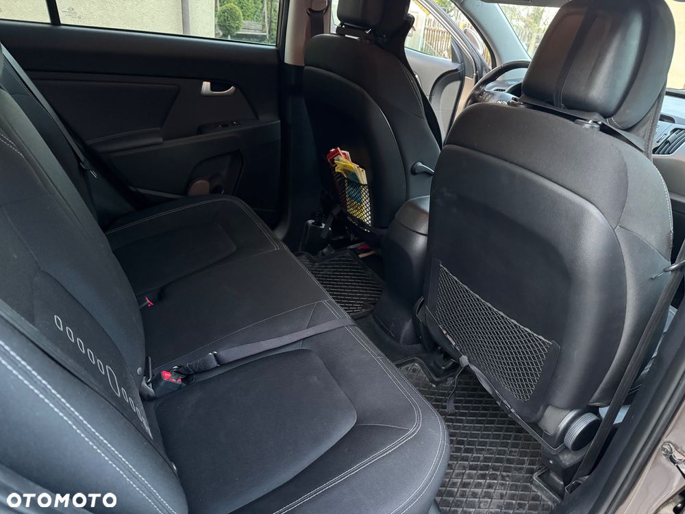 Kia Sportage 1.6 GDI L 2WD - 9