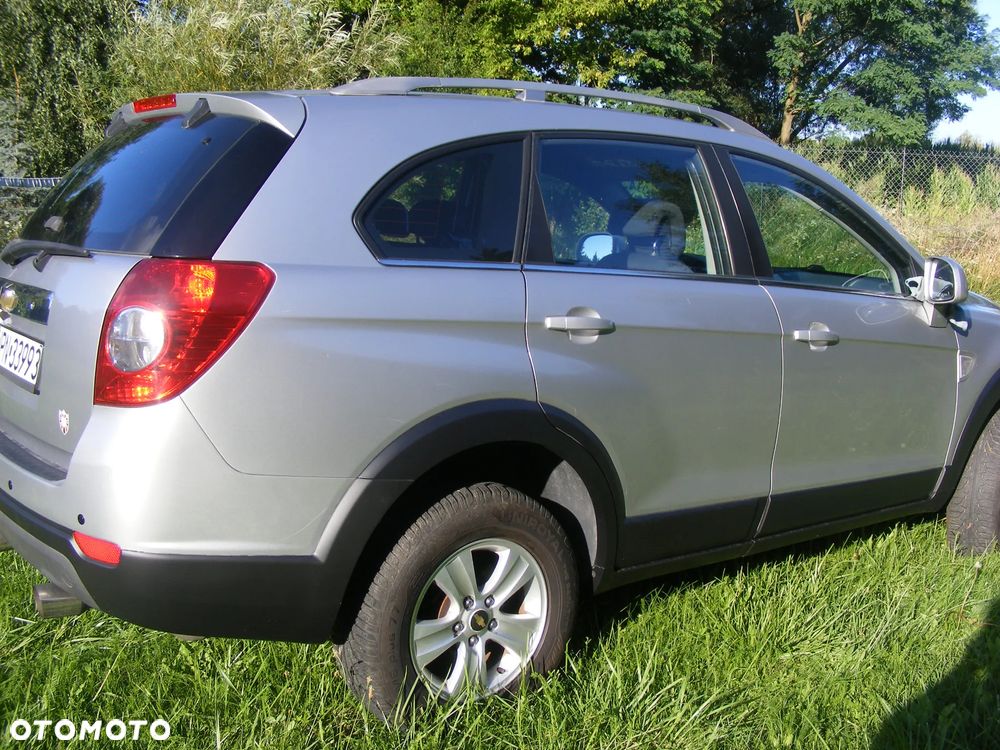Chevrolet Captiva 2.4 2WD 5 Sitzer LS - 9