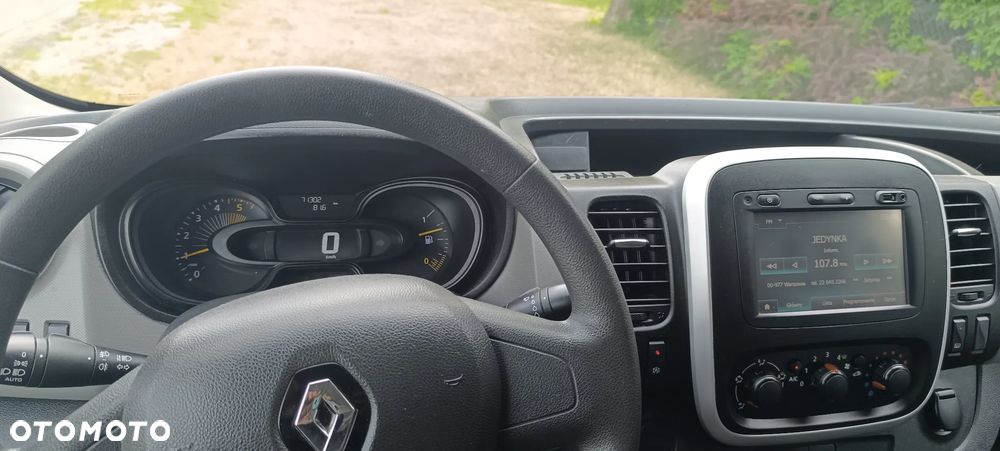 Renault Trafic - 11