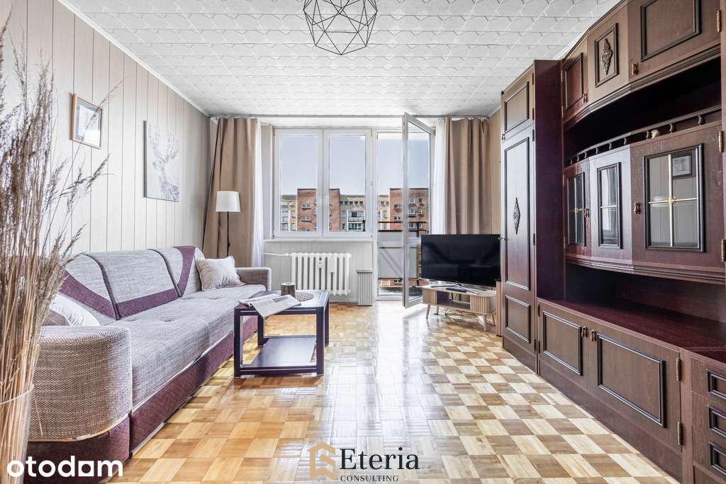 Wysokie piętro | Funkcjonalne 2 pokoje | Balkon