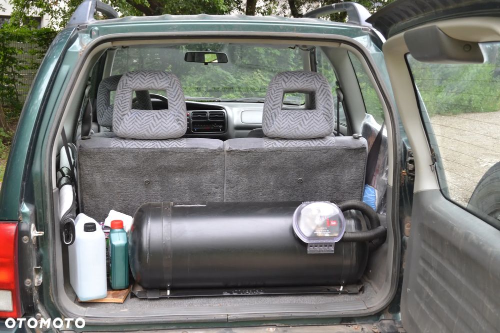 Suzuki Grand Vitara 1.6 - 11