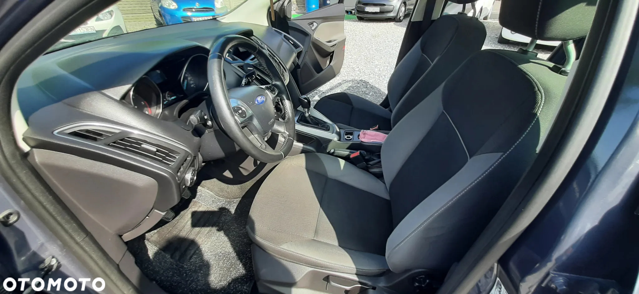Ford Focus - 38
