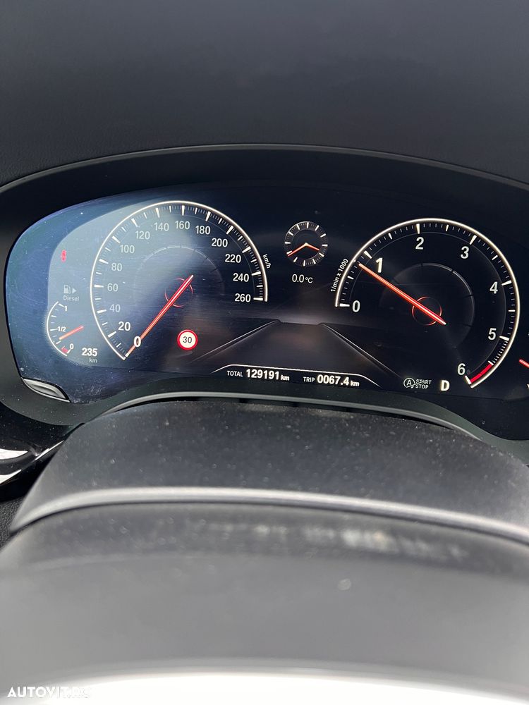 BMW Seria 5 520d xDrive Aut. Sport Line - 23