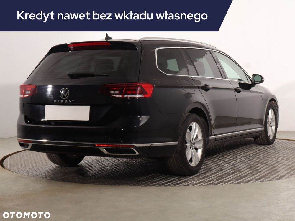 Volkswagen Passat Variant - 7