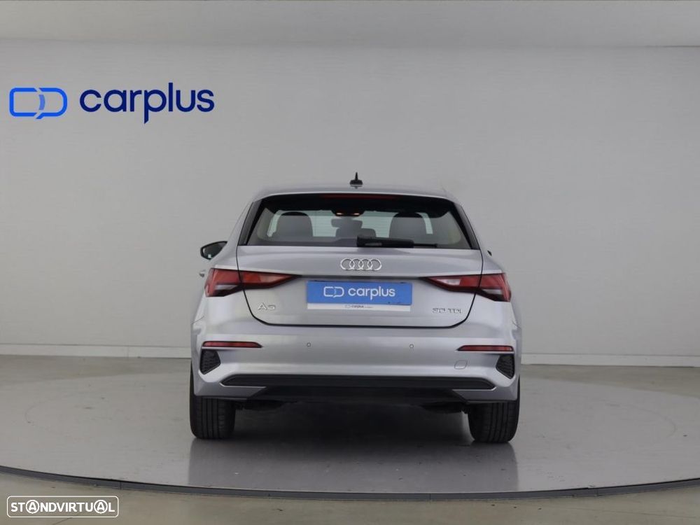 Audi A3 Sportback 30 TDI Advanced — fotografia 6