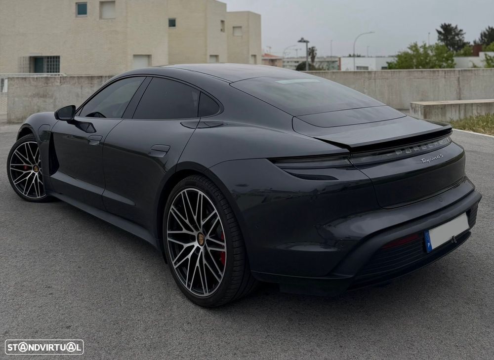 Porsche Taycan 4S Bateria Performance Plus - 4