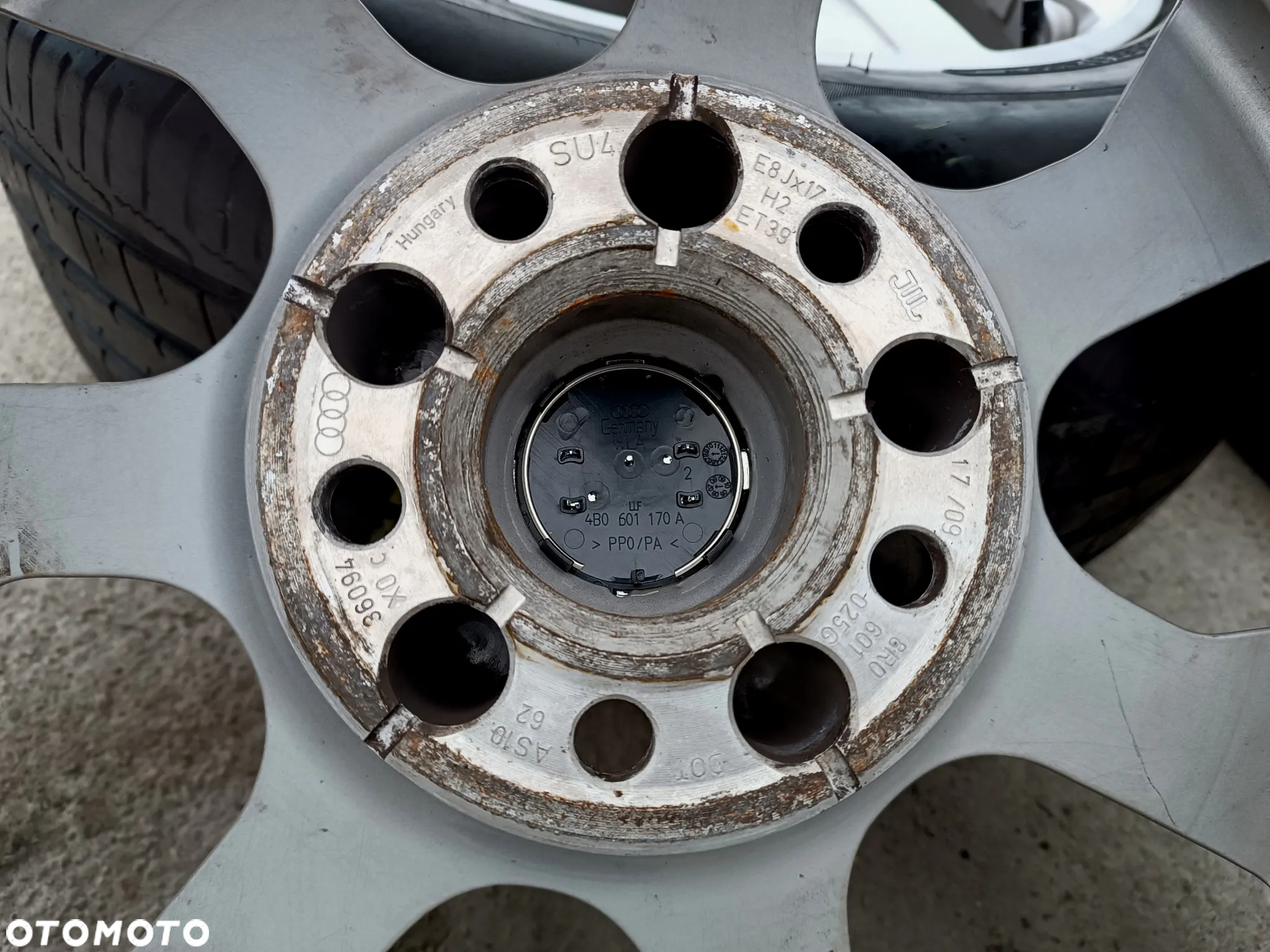 5x112 Felgi Aluminiowe Alufelgi 17 AUDI Q5 8R0 80A 8R Koła Letnie Lato 5,5mm Legnica ALU-RAD 235/65 - 13