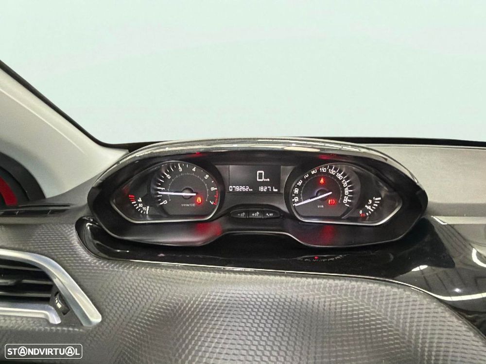 Peugeot 2008 1.2 PureTech Active - 11