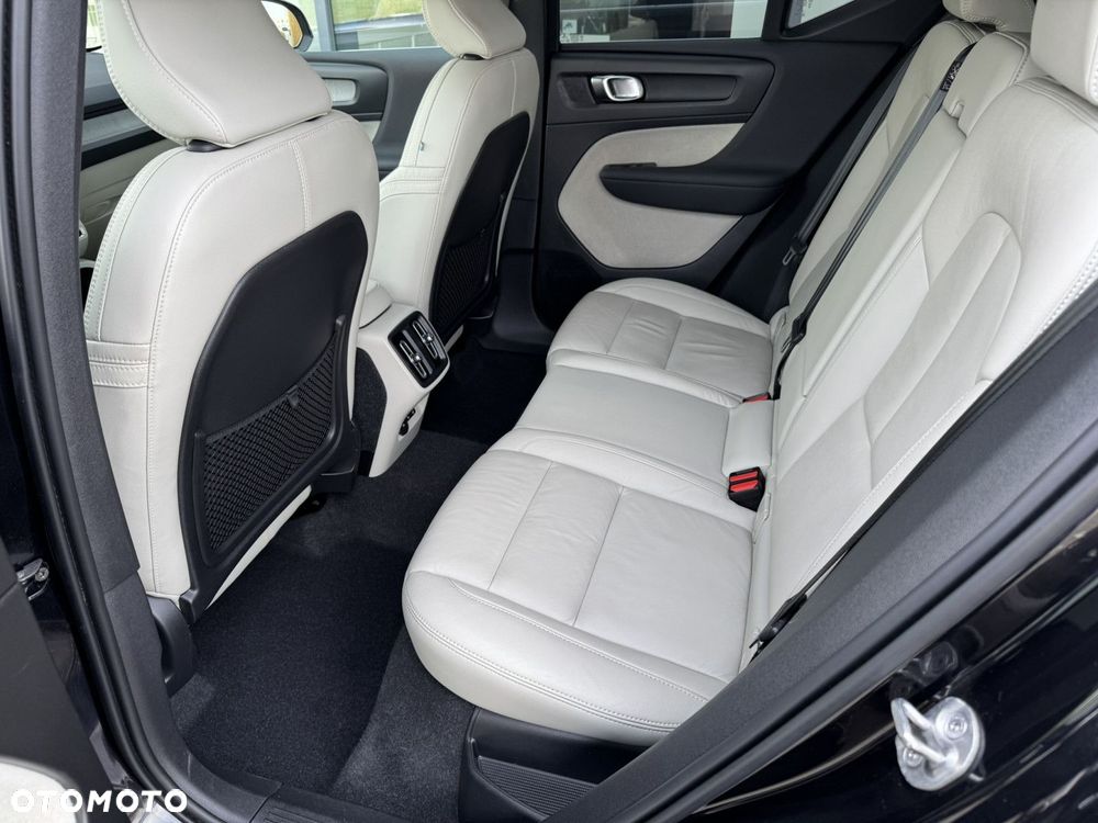 Volvo XC 40 T3 Inscription - 10