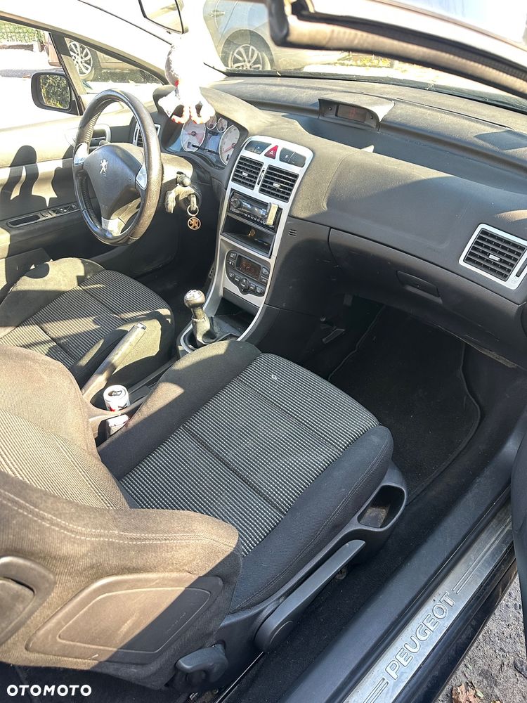 Peugeot 307 CC 1.6 - 14