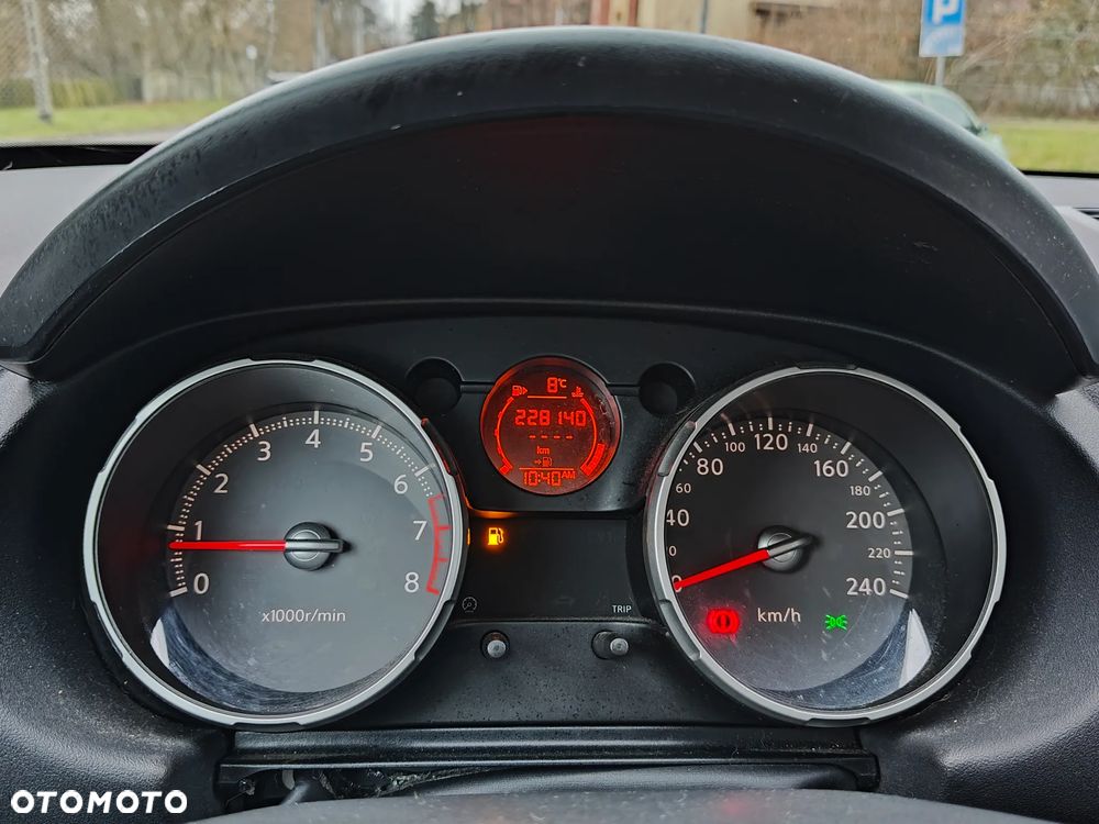 Nissan Qashqai 2.0 4 x 4 visia - 22