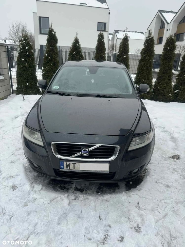 Volvo V50 - 2