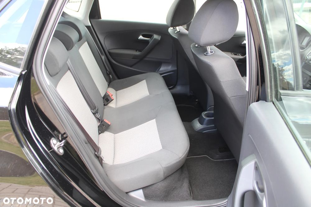 Volkswagen Polo - 28
