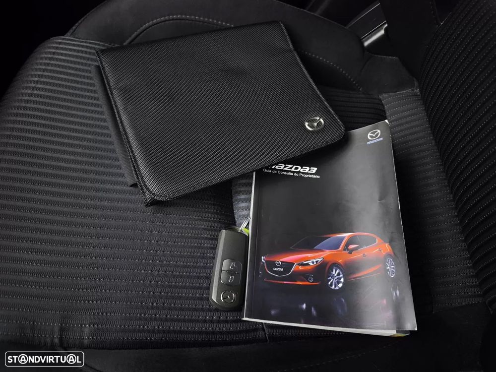 Mazda 3 Hatchback 1.5 Sky-D Excellence Navi - 40