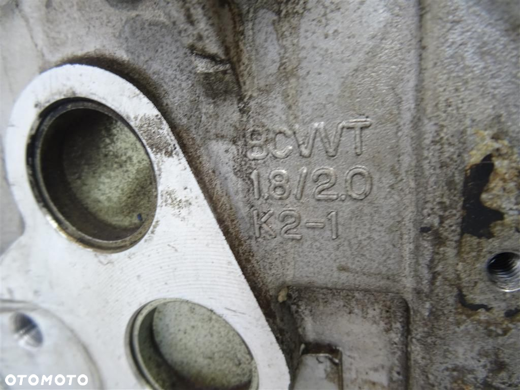 Głowica WAŁKI POKRYWA ZAWORÓW Kia Carens 2.0B 16V  BCVVT - 8