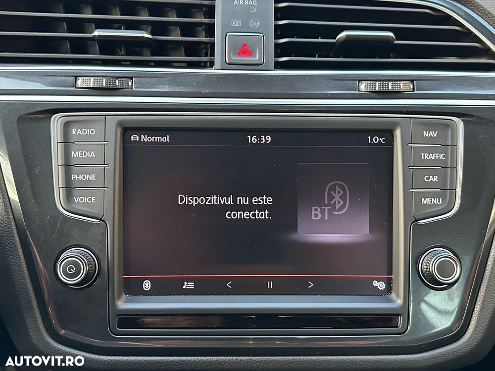 Volkswagen Tiguan 2.0 TDI SCR 4MOTION (BlueMotion Techn.) DSG Comfortline - 20