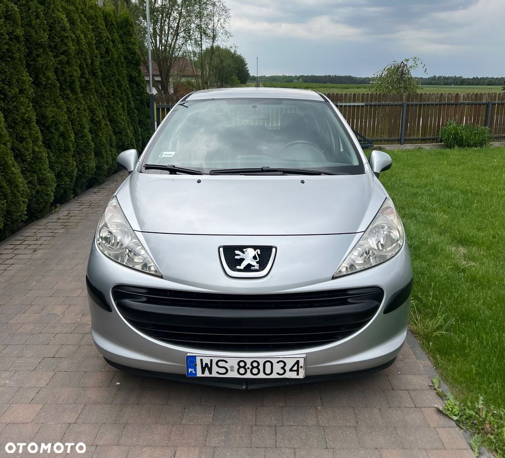 Peugeot 207 1.4 Presence - 2