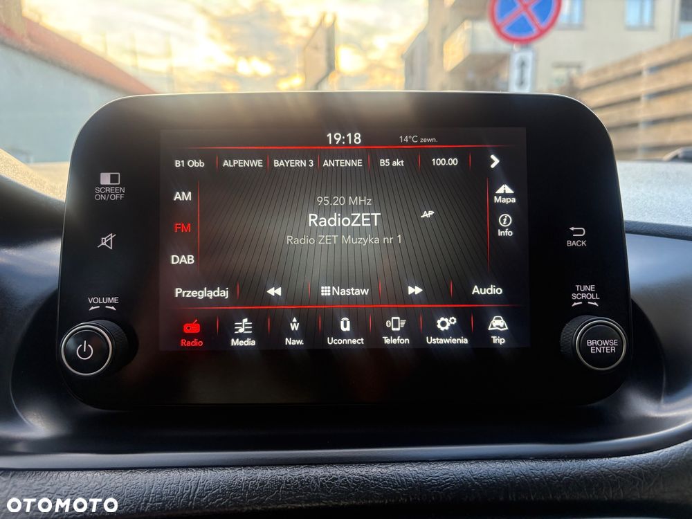 Fiat Tipo 1.4 T-Jet 16v S-Design - 26