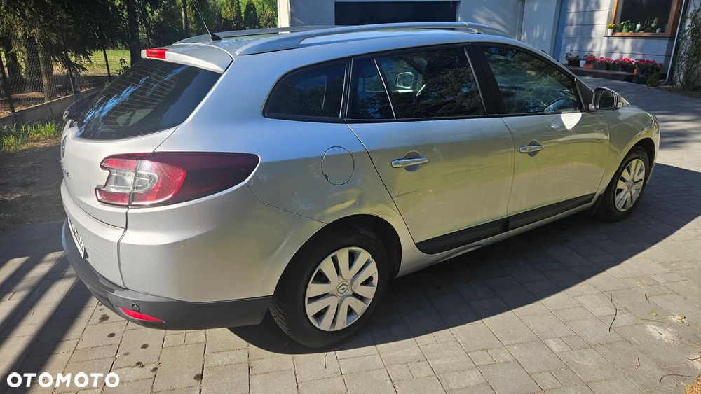 Renault Megane 1.5 dCi Expression - 7