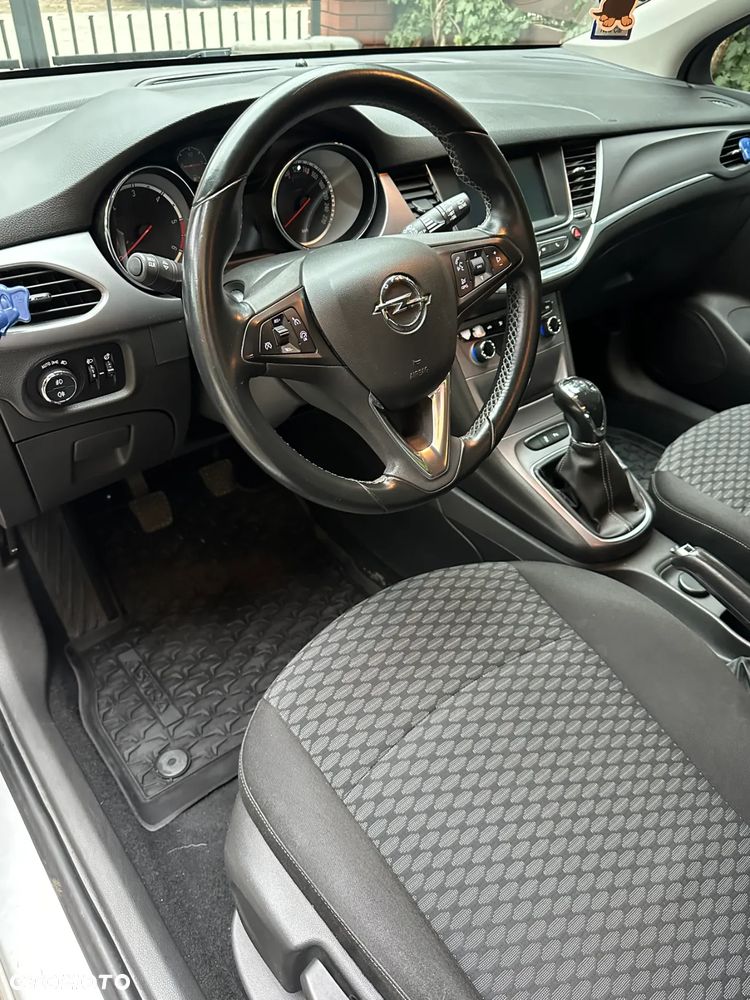 Opel Astra 1.6 CDTI Enjoy - 13