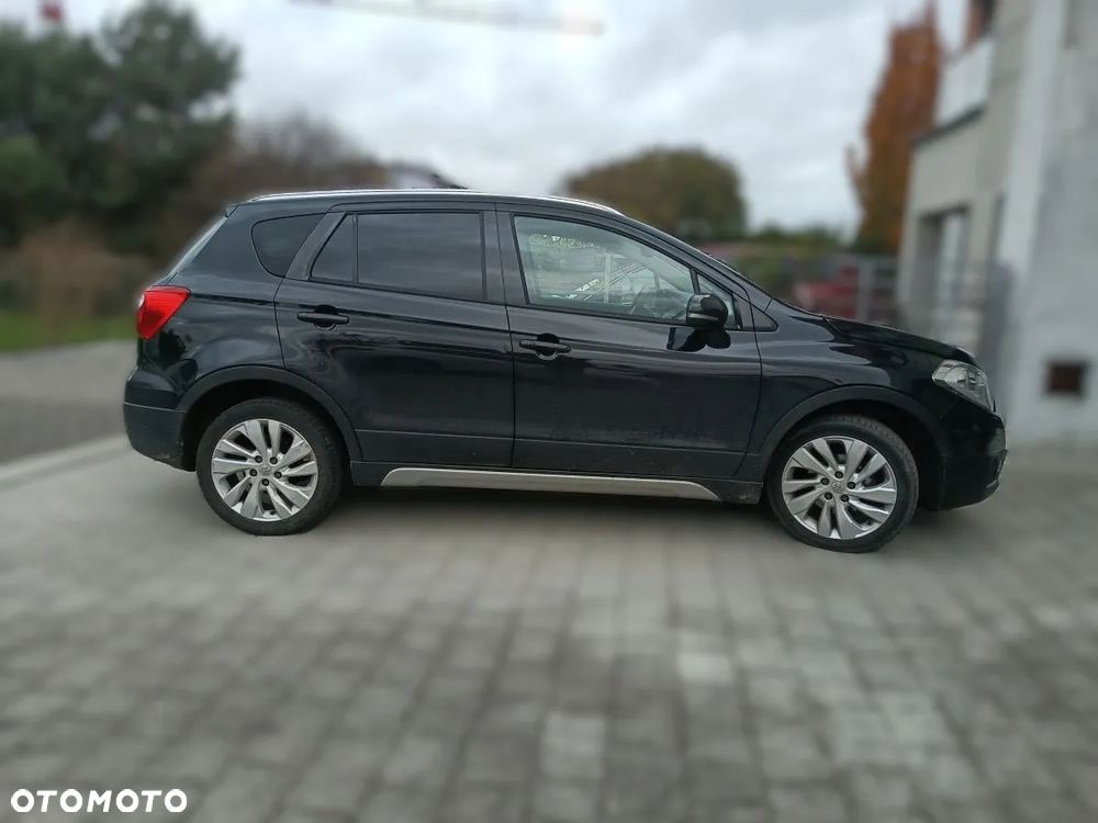 Suzuki SX4 S-Cross 1.6 DDiS Elegance 4WD - 7