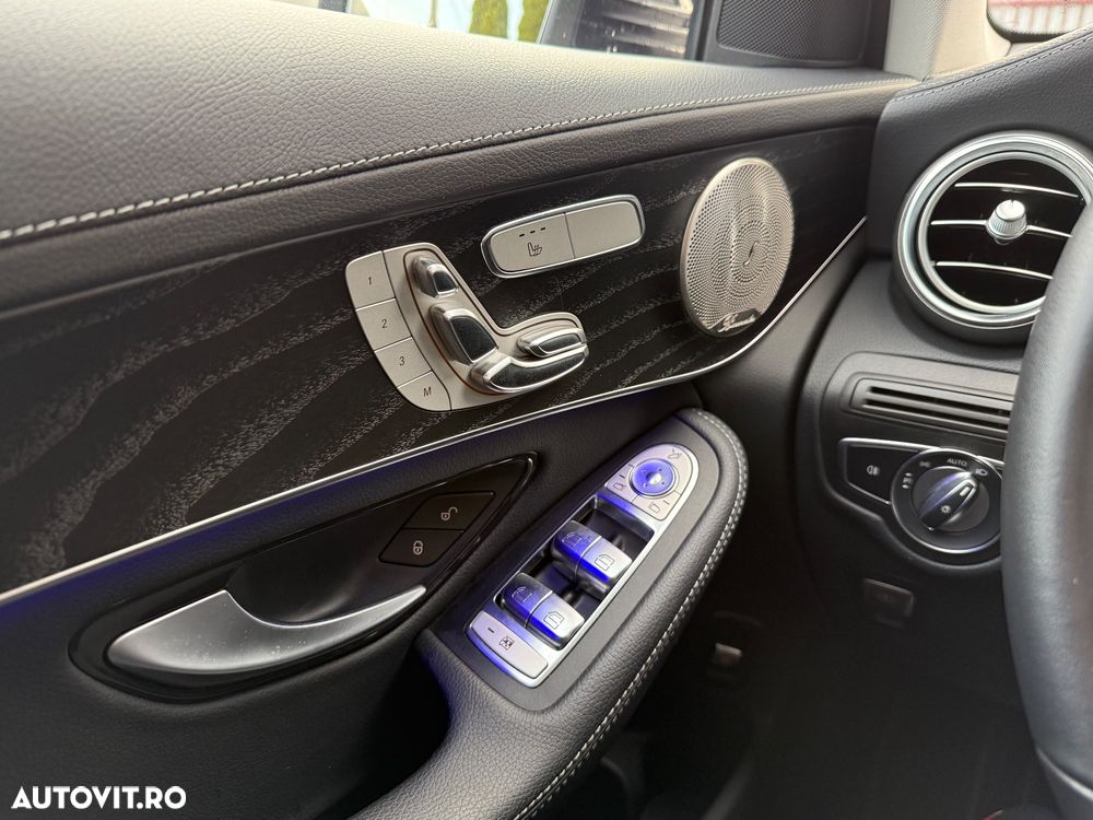 Mercedes-Benz GLC 220 d 4Matic 9G-TRONIC Exclusive - 23