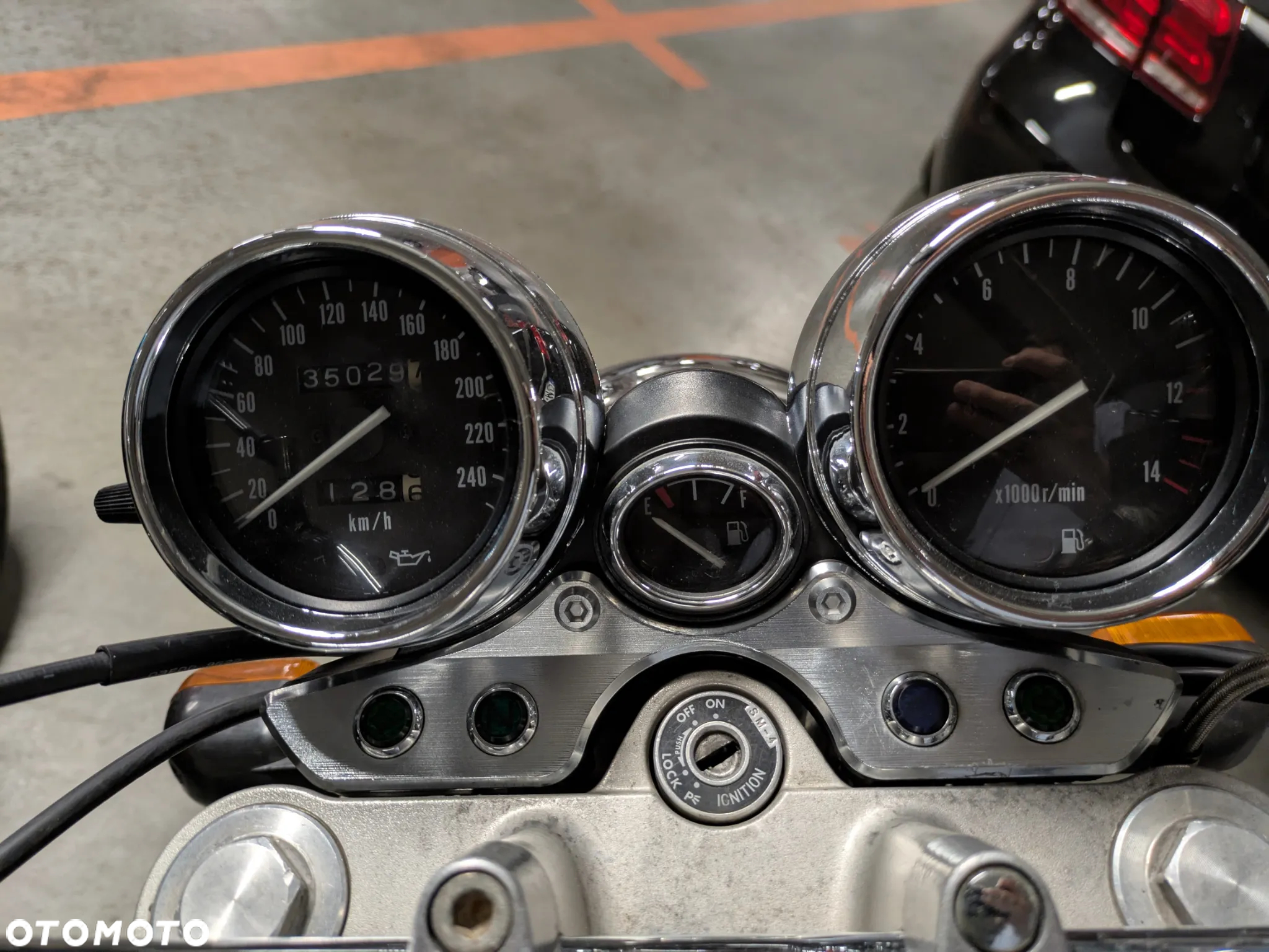 Suzuki GSX - 10