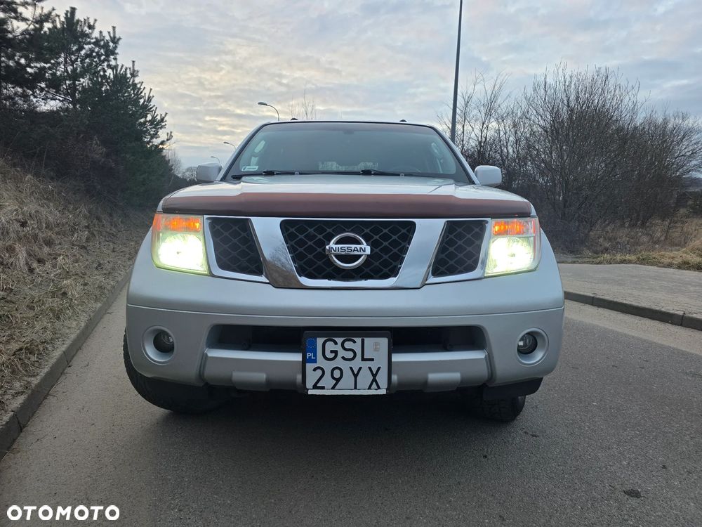 Nissan Pathfinder - 9