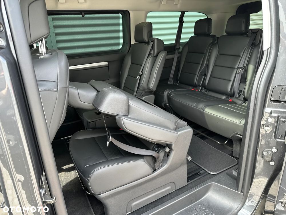 Peugeot Traveller 2.2 BlueHDi Long Business VIP EAT8 - 14