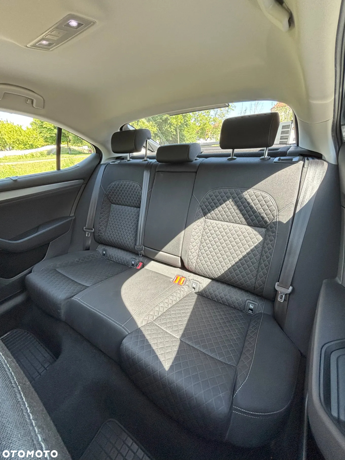 Skoda Superb 2.0 TDI 4x4 Style DSG - 10