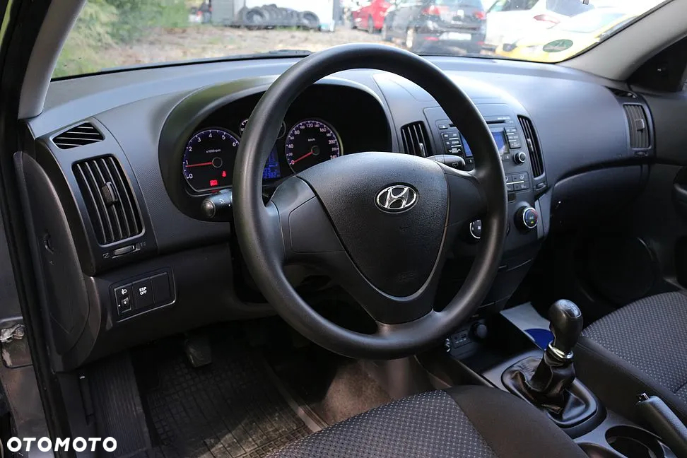 Hyundai i30 1.4 Classic - 11