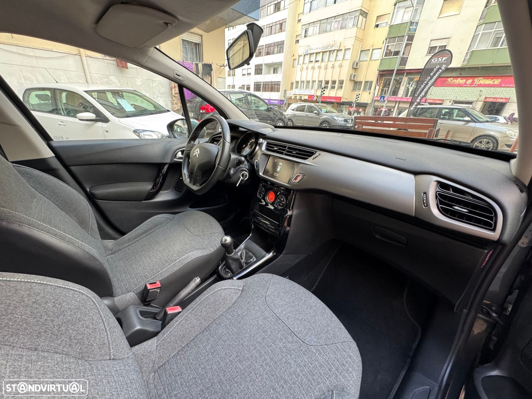 Citroën C3 1.6 BlueHDi Seduction - 12