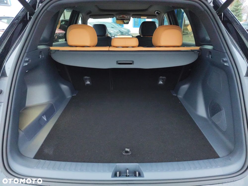 Geely Starray EM-i 1.5 PHEV Max - 17